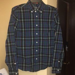 St John’s Bay No Tuck LS Shirt Size Small